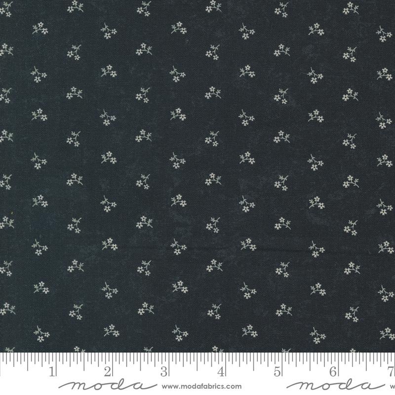 Blackbirds Nest Black 9755-19
