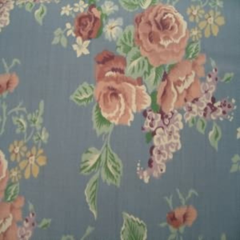 45" Floral Bouquets Mauve with Periwinkle Background 50/50 Poly/Cotton