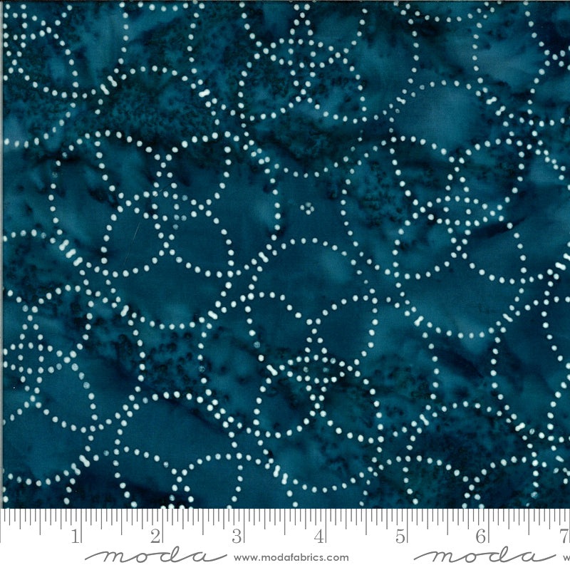 Confection Rayon Batiks 27310-177R Blue Raspberry